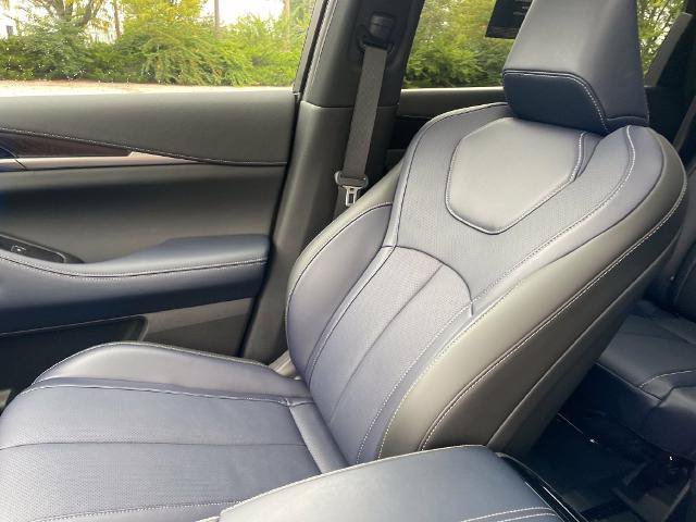 Certified 2026 INFINITI QX60 Sport w/ Dark Cargo Package AWD/4WD image 19