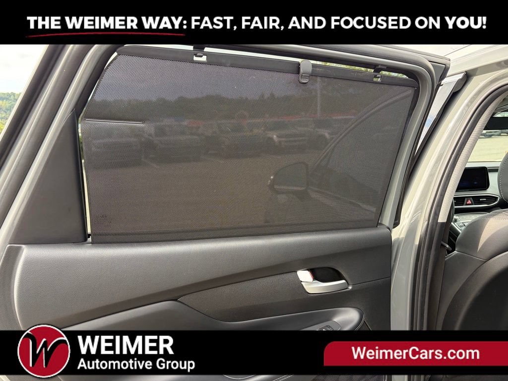 Used 2021 Hyundai Santa Fe Limited AWD/4WD image 22