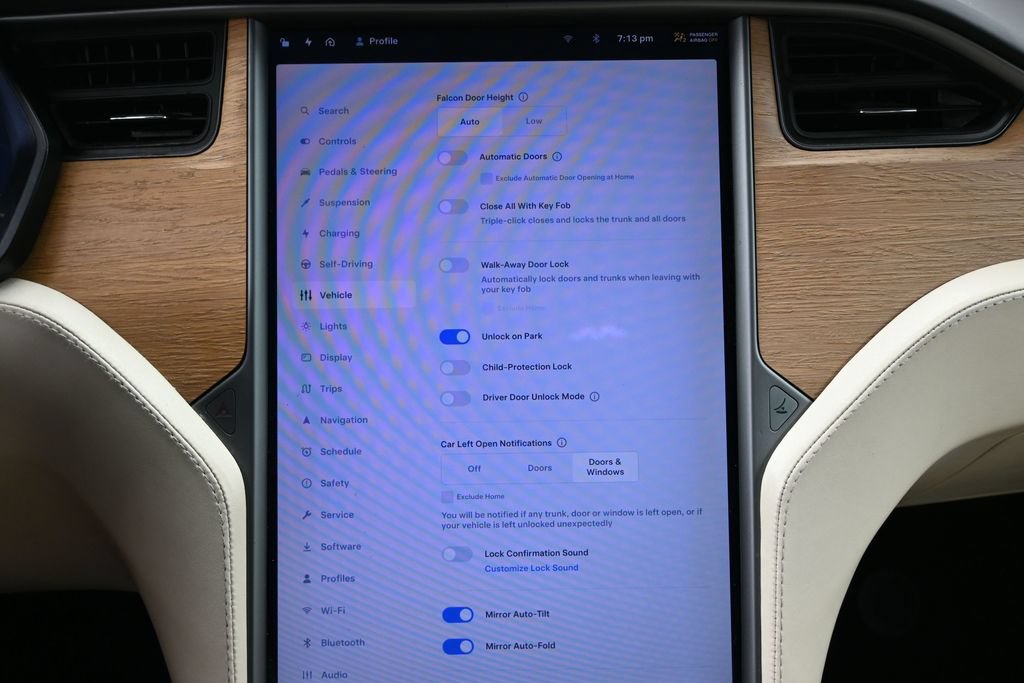 Used 2021 Tesla Model X Long Range AWD/4WD image 29