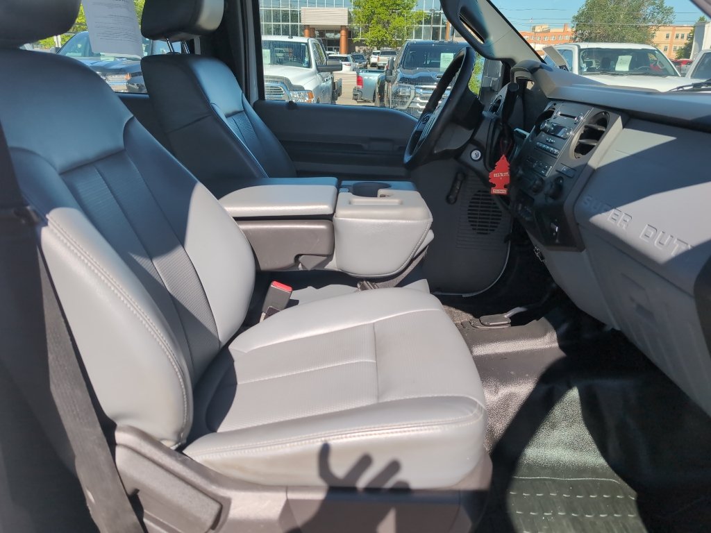 Used 2014 Ford F450 4x4 Crew Cab Super Duty image 17