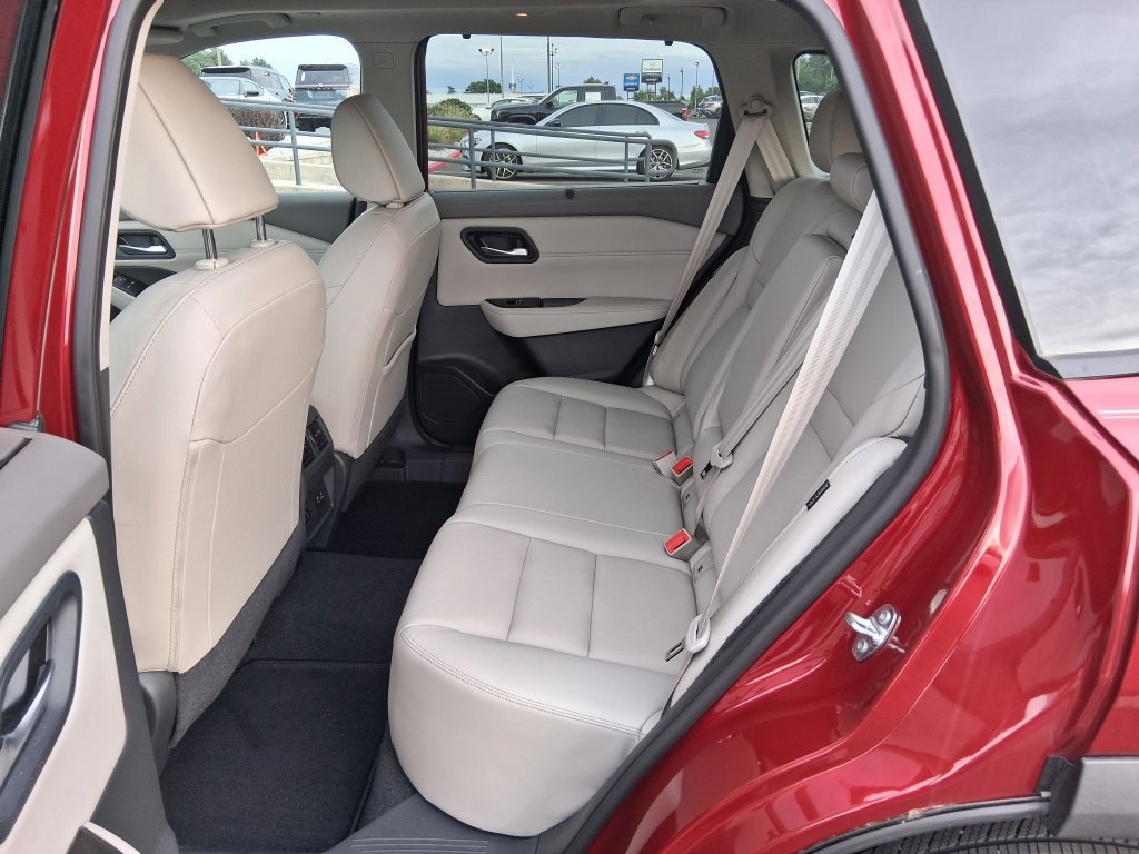 Certified 2023 Nissan Rogue SL w/ SL Premium Package AWD/4WD image 9