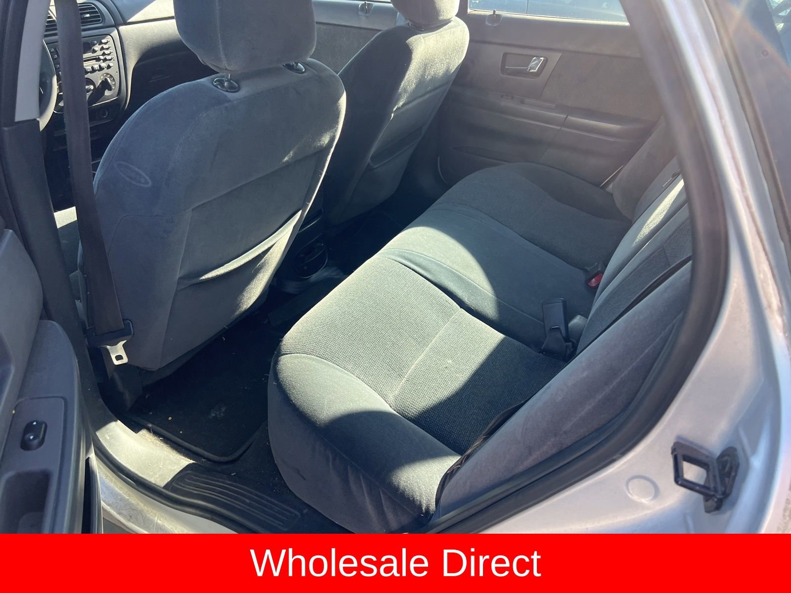 Used 2002 Ford Taurus SE image 11