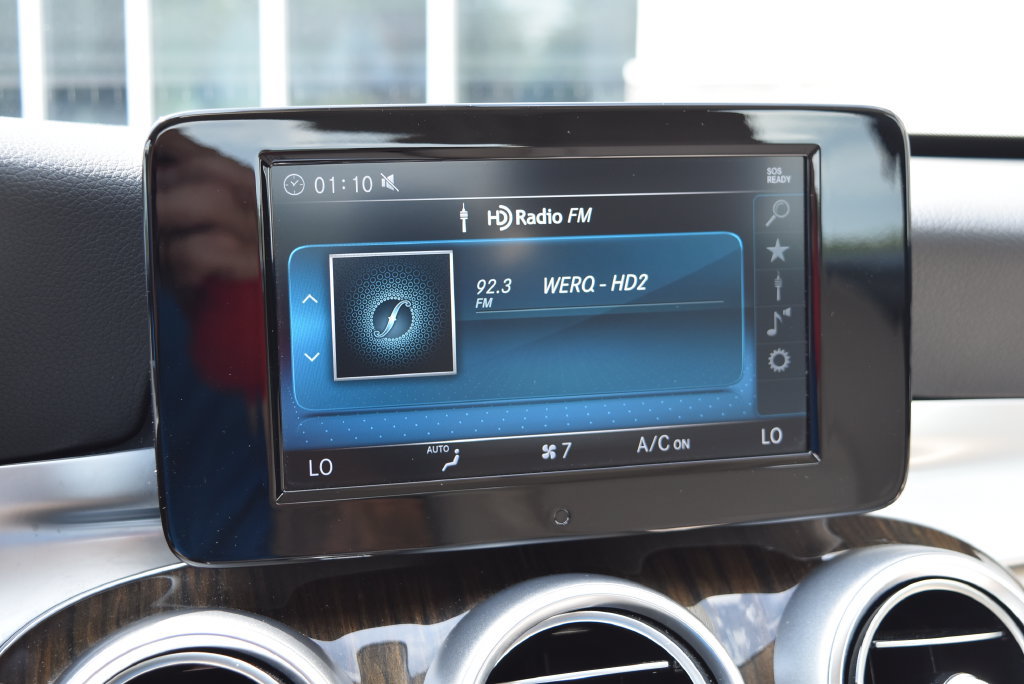 Used 2019 Mercedes-Benz C 300 4MATIC Sedan image 13