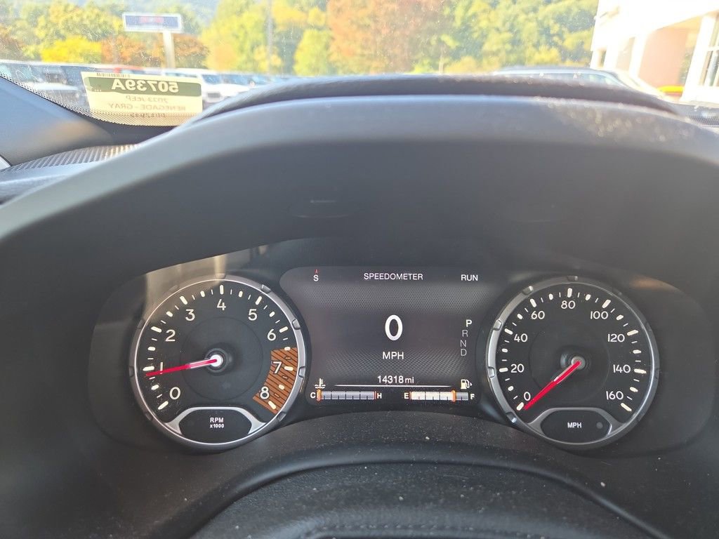 Used 2023 Jeep Renegade Altitude image 14