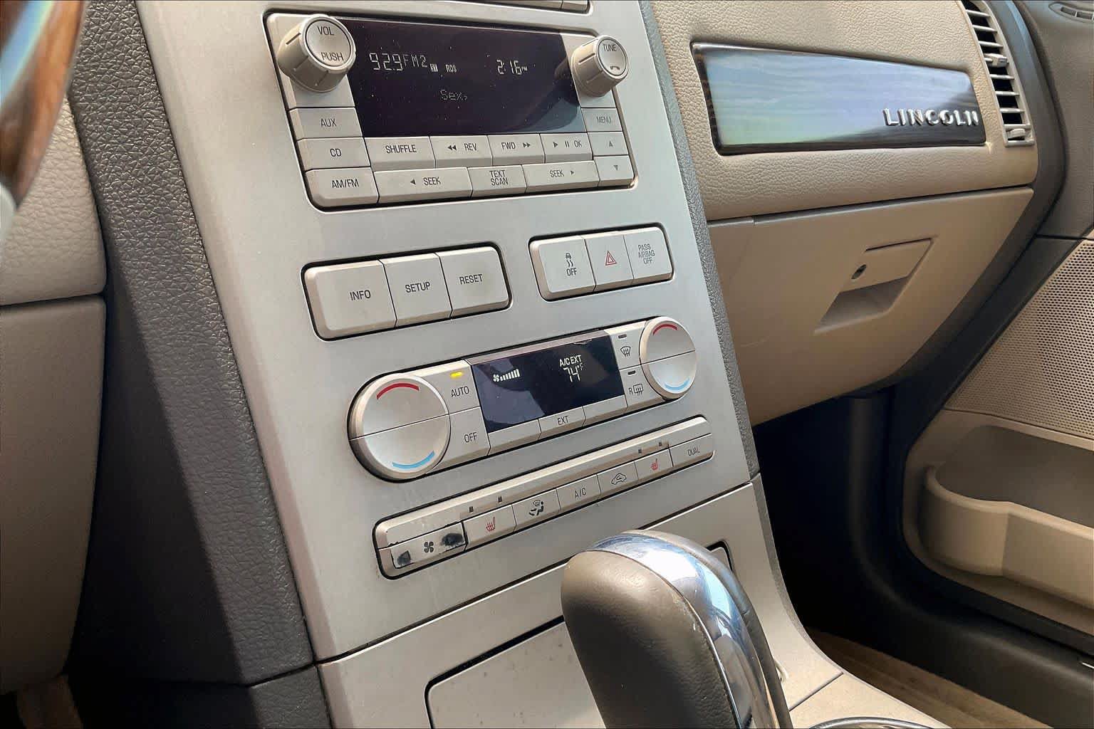 Used 2007 Lincoln MKX 2WD image 29