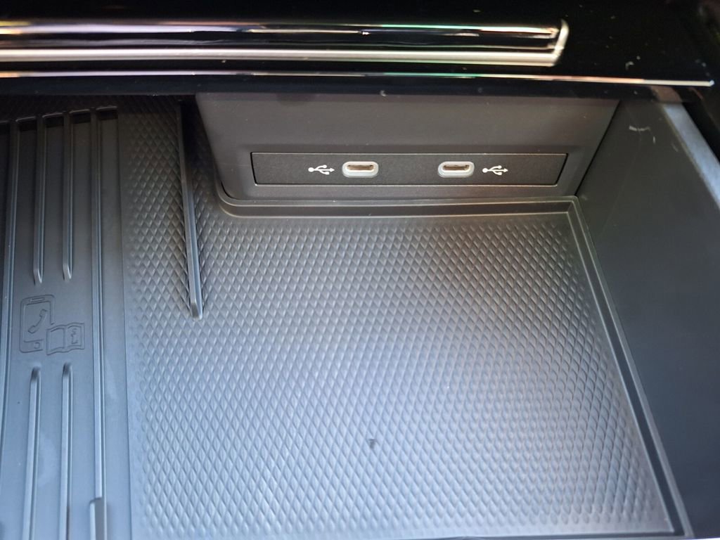 New 2026 Volkswagen Atlas Cross Sport SE image 17