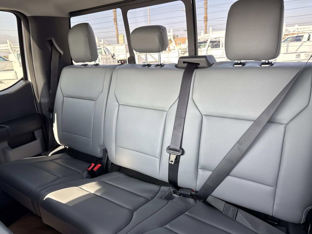 New 2026 Ford F550 2WD SuperCab Super Duty image 15