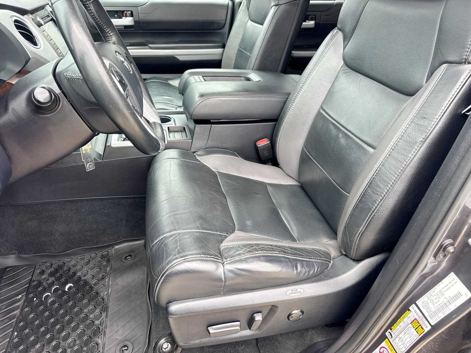 Used 2019 Toyota Tundra Limited AWD/4WD image 16