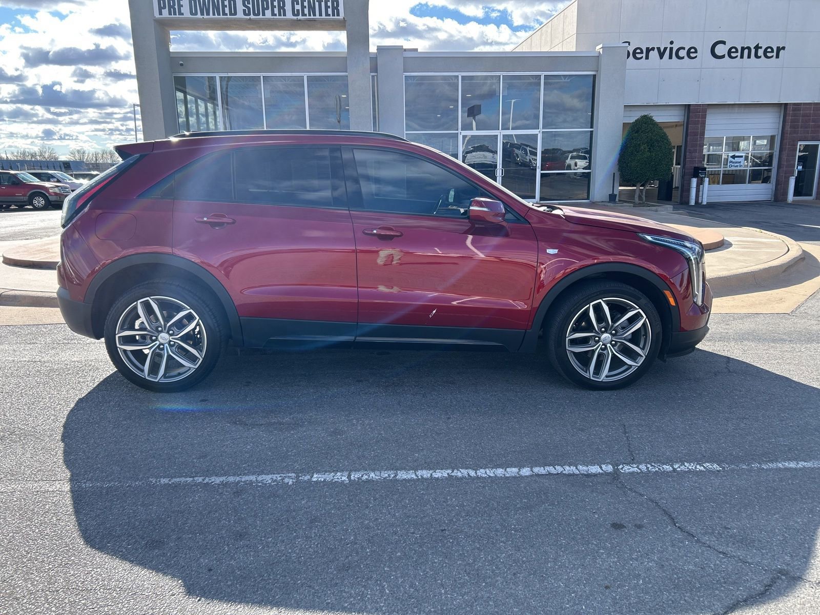 Used 2023 Cadillac XT4 Sport w/ Cold Weather Package image 4