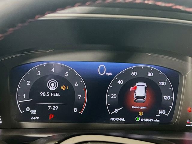 Certified 2025 Honda Pilot Black Edition image 10