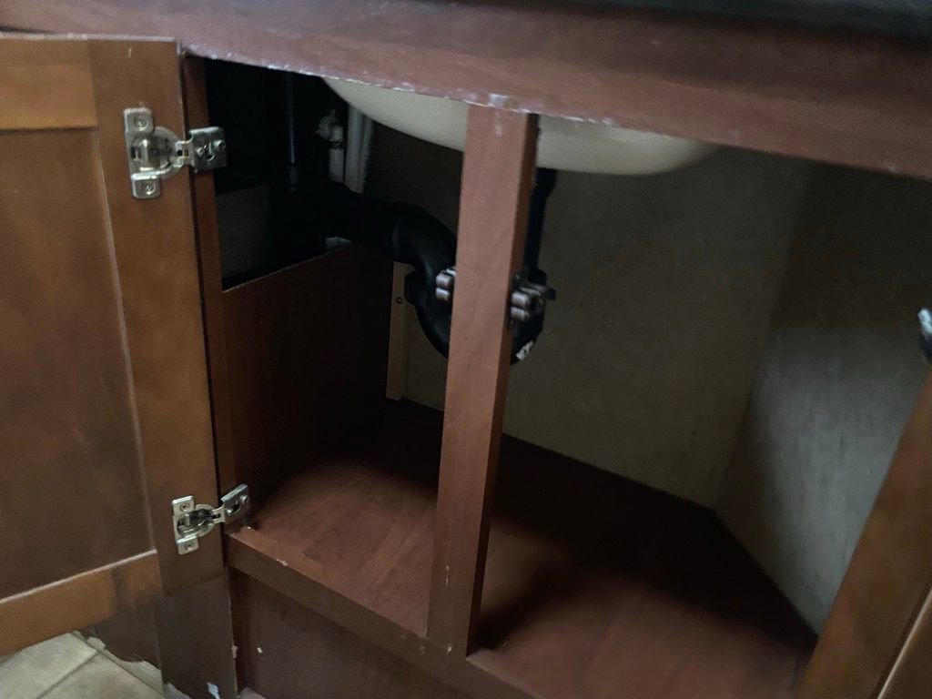 Used 2013 Ford E-450 and Econoline 450 Super Duty w/ Motorhome Prep Pkg RWD image 94