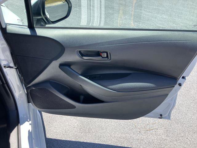 Certified 2025 Toyota Corolla LE FWD image 29