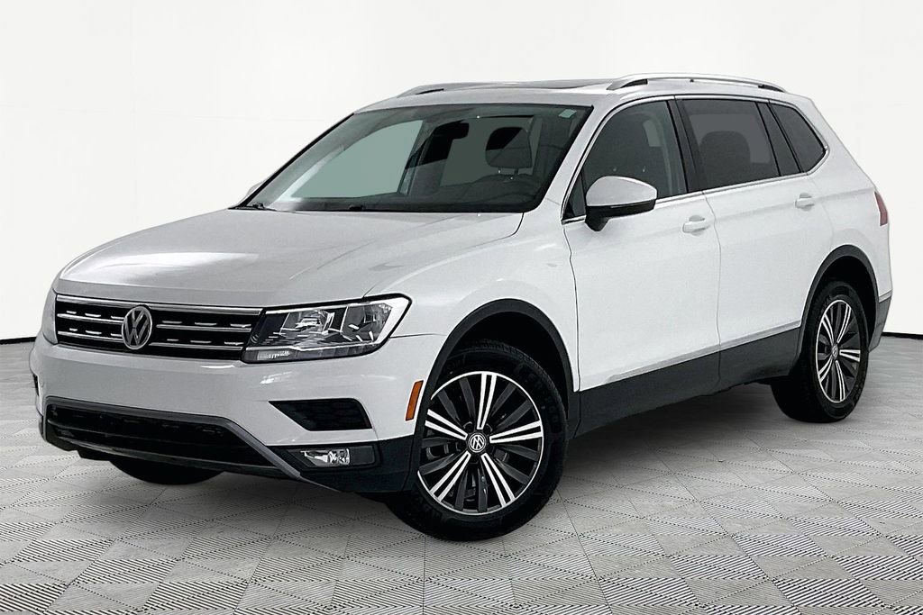 Used 2018 Volkswagen Tiguan SEL AWD/4WD image 3