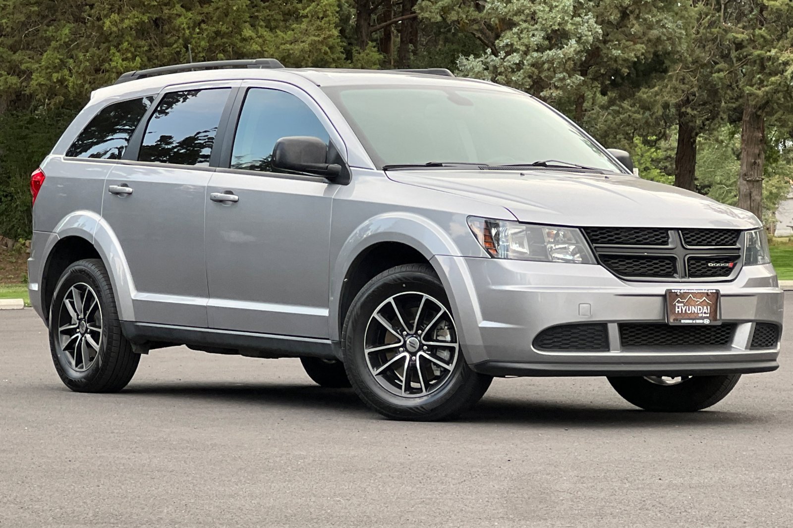 Used 2018 Dodge Journey SE w/ Popular Equipment Group image 2