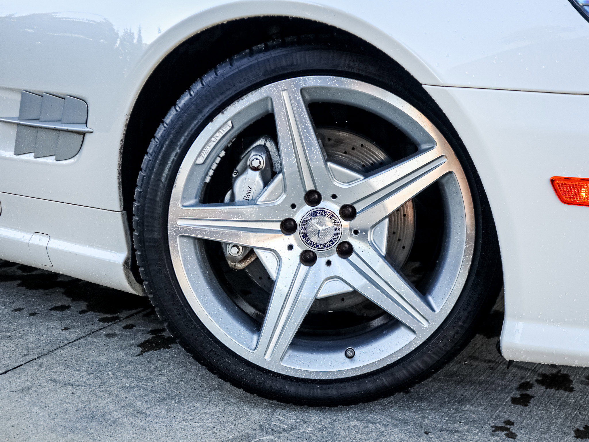 Used 2011 Mercedes-Benz SL 550 SL 550 image 13