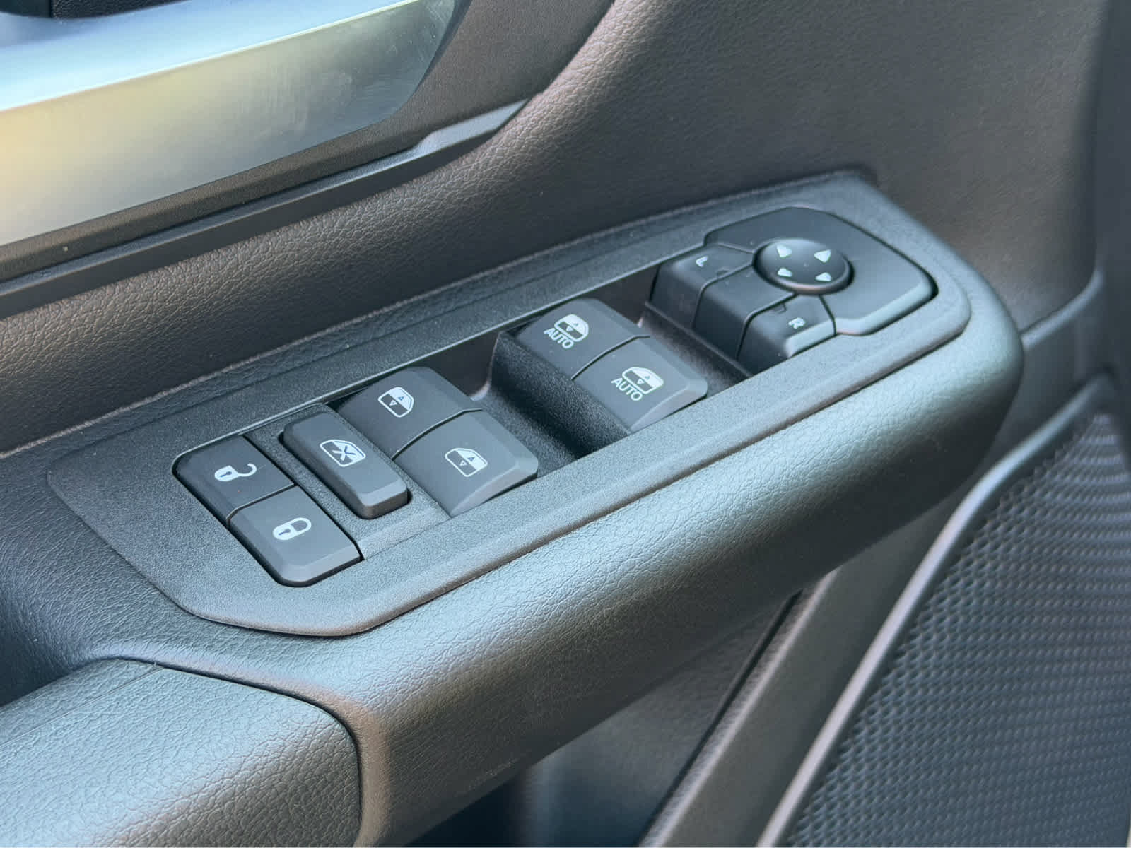 New 2027 RAM 1500 Express AWD/4WD image 10