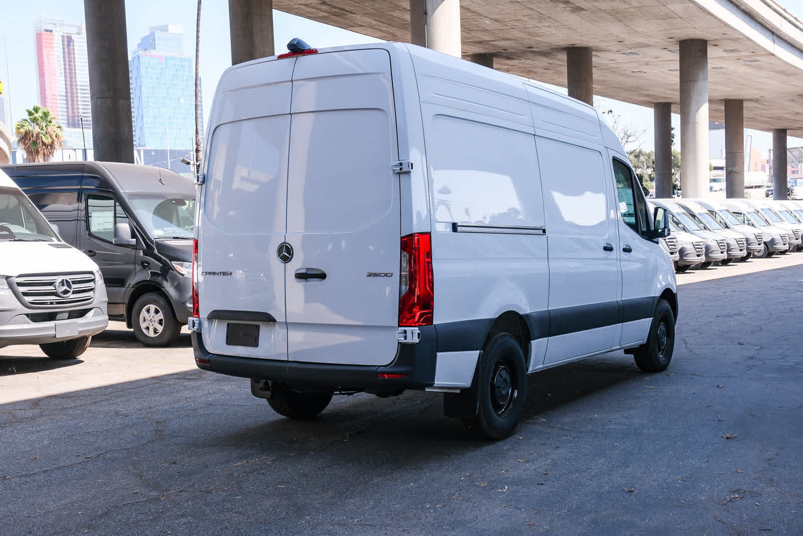 New 2025 Mercedes-Benz Sprinter 2500 image 4