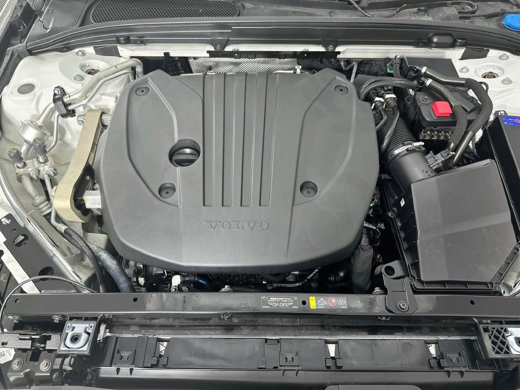 Used 2024 Volvo S60 B5 Core FWD image 38