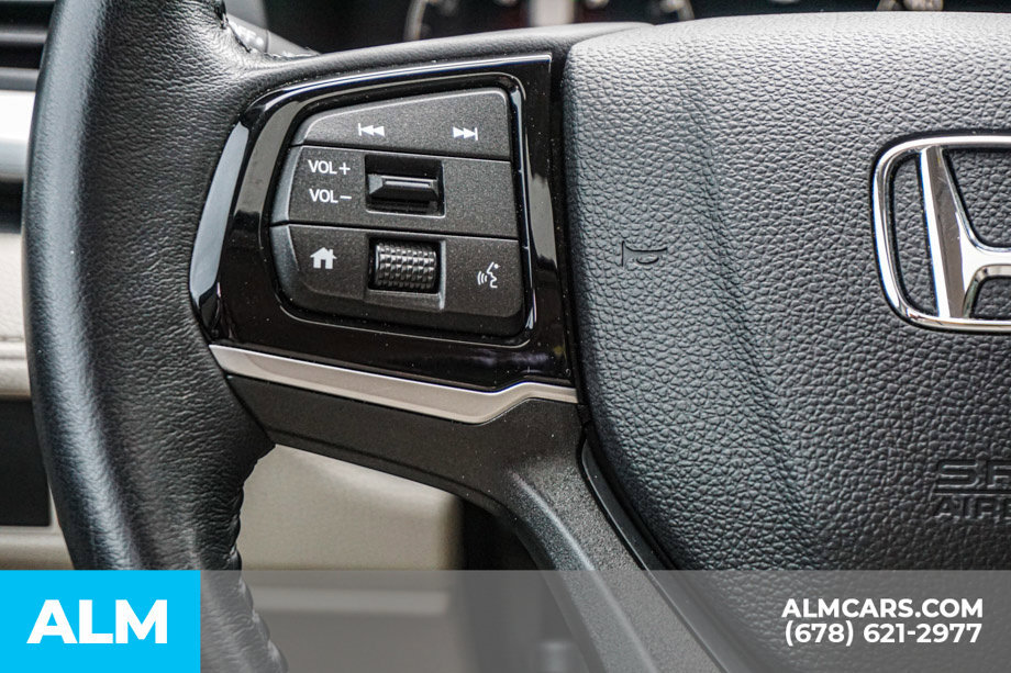 Used 2025 Honda Odyssey EX-L image 30