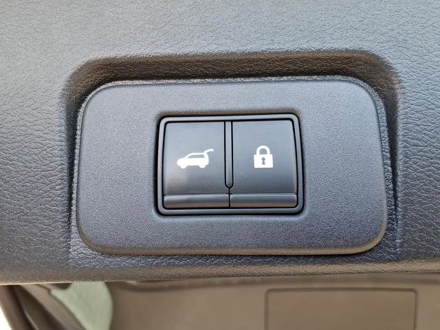 Certified 2022 Nissan Rogue SL w/ SL Premium Package AWD/4WD image 14