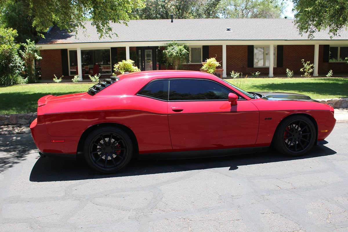 Used 2013 Dodge Challenger R/T w/ Sound Group II RWD image 43