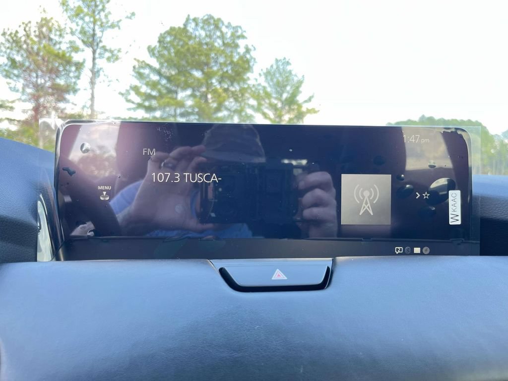 New 2025 MAZDA CX-70 Plug-In Hybrid w/ Premium Plus AWD/4WD image 18