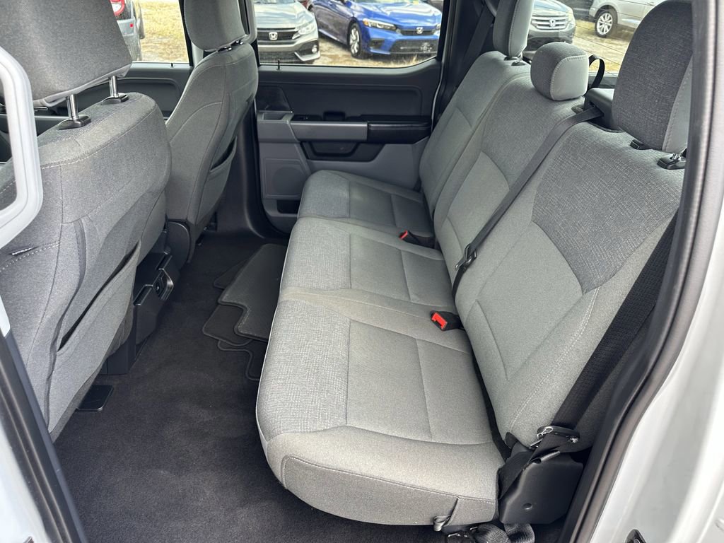 Used 2025 Ford F150 XLT w/ Equipment Group 301A Standard image 17