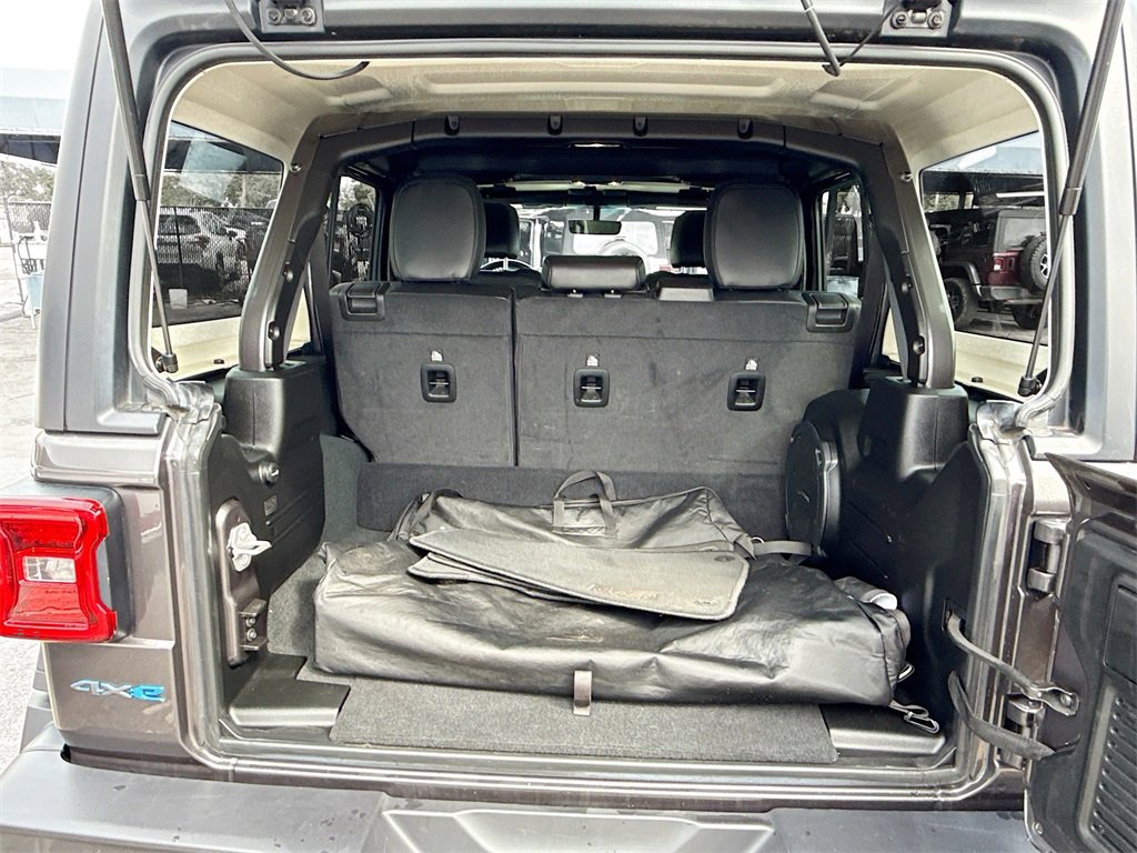 Used 2022 Jeep Wrangler Unlimited Rubicon 4xe w/ Cold Weather Group image 30