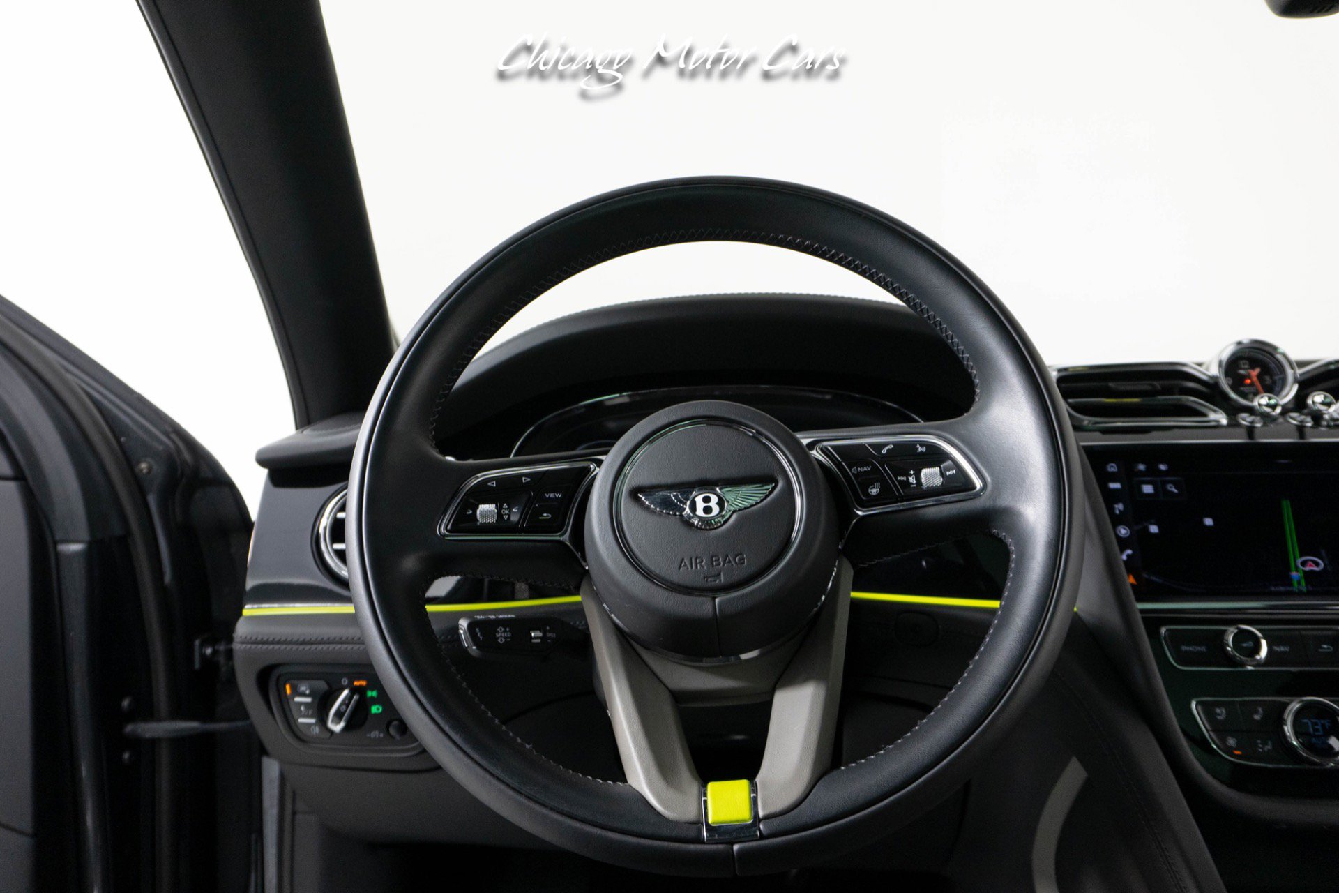 Used 2023 Bentley Bentayga Extended Wheelbase image 13