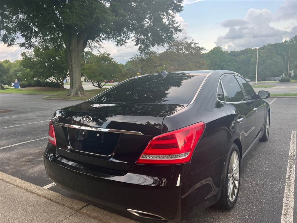 Used 2015 Hyundai Equus Signature RWD image 14