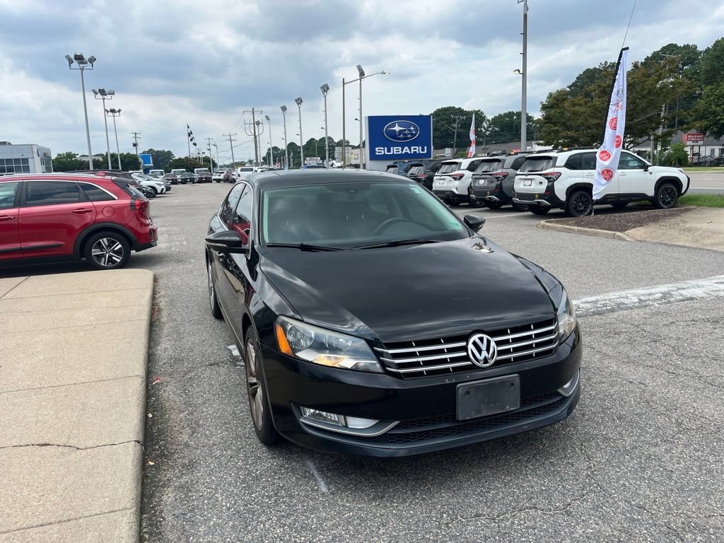 Used 2012 Volkswagen Passat TDI SEL Premium FWD image 2