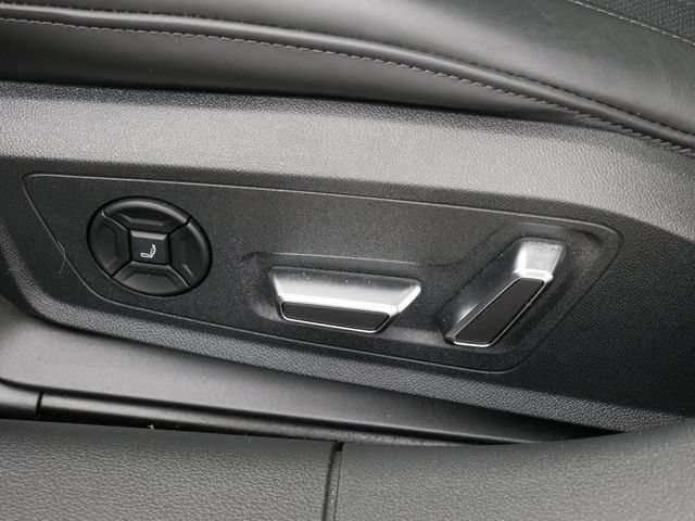 Used 2022 Audi RS 7 Sportback AWD/4WD image 17