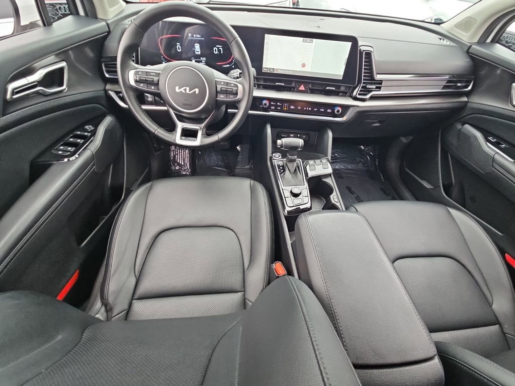 Used 2023 Kia Sportage EX image 14