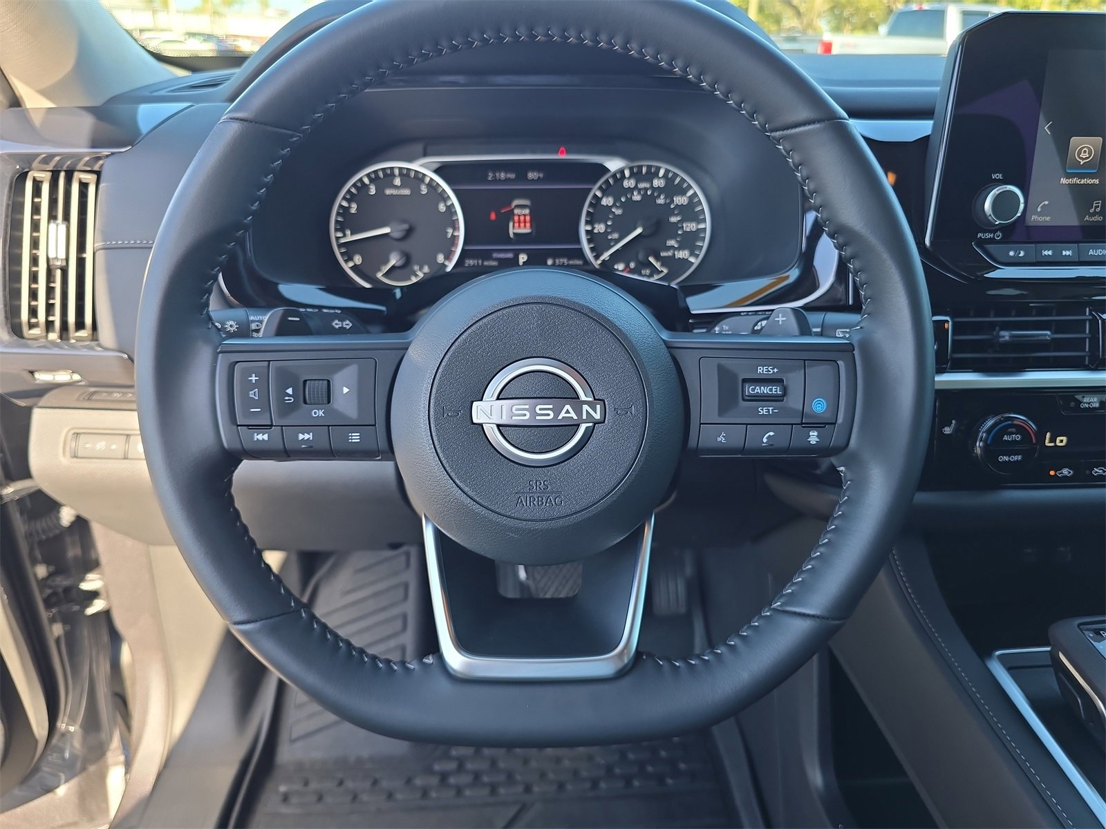 Used 2025 Nissan Pathfinder SV image 24