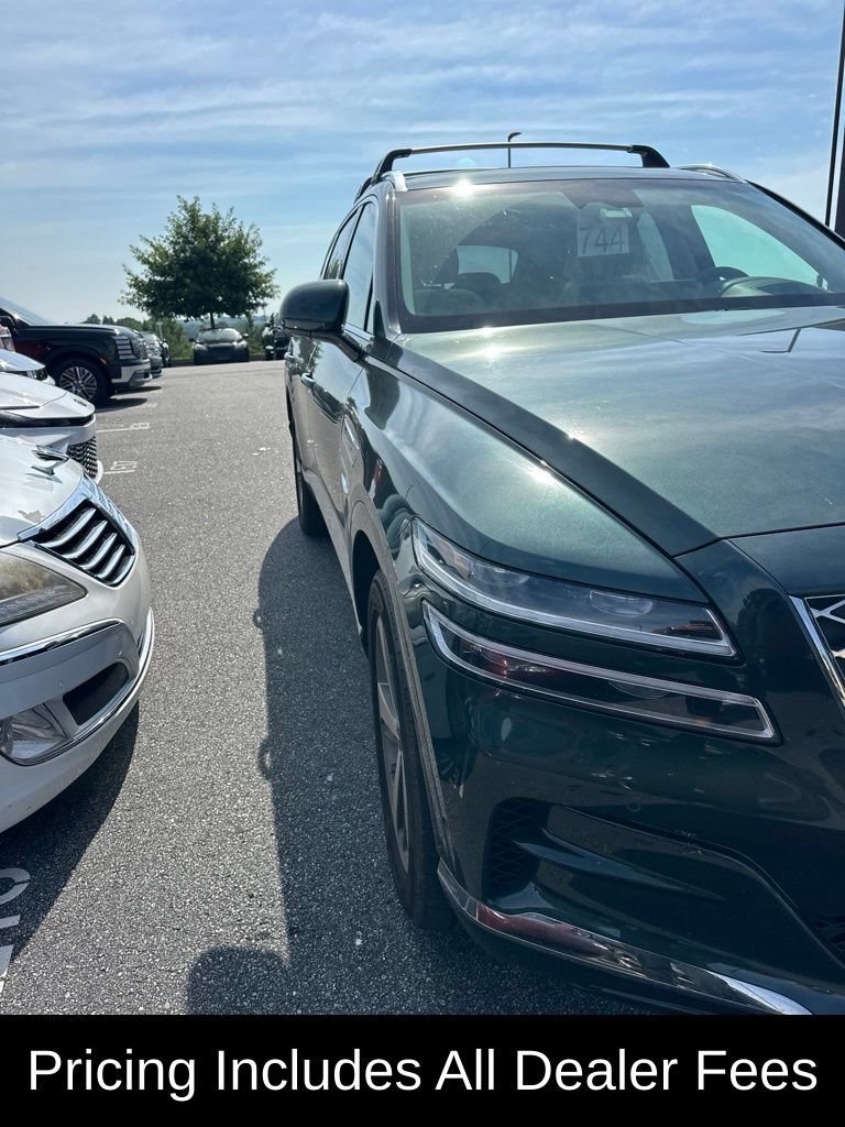 Used 2023 Genesis GV80 3.5T Advanced + AWD/4WD image 13