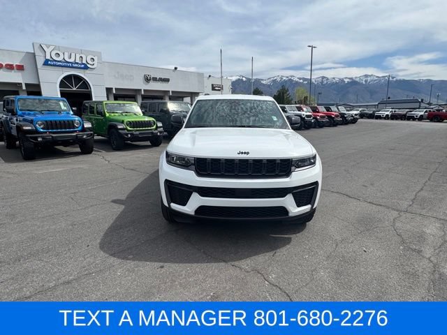 New 2026 Jeep Grand Cherokee Altitude AWD/4WD image 13