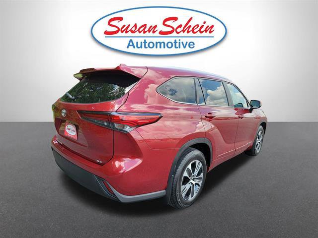 Used 2023 Toyota Highlander L image 31