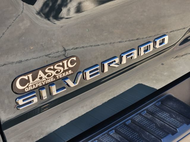New 2026 Chevrolet Silverado 2500 ZR2 AWD/4WD image 9