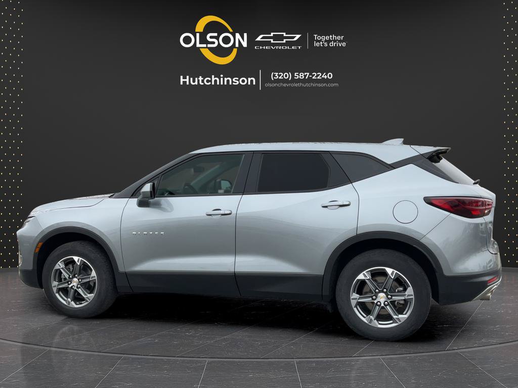 Certified 2025 Chevrolet Blazer LT AWD/4WD image 9