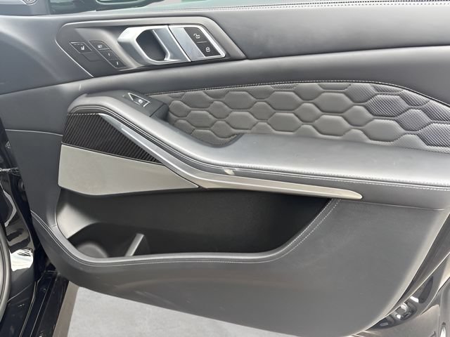 Used 2022 BMW X5 M w/ Competition Package 2 AWD/4WD image 22