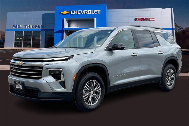 New 2026 Chevrolet Traverse LT w/ Enhanced Driving Package image 2
