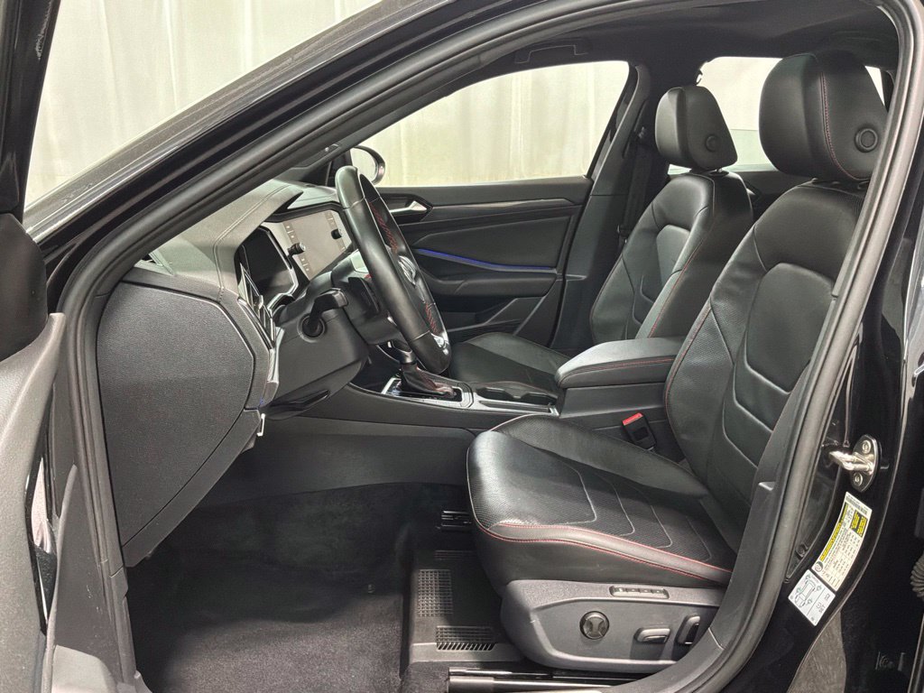 Used 2021 Volkswagen Jetta GLI FWD image 20