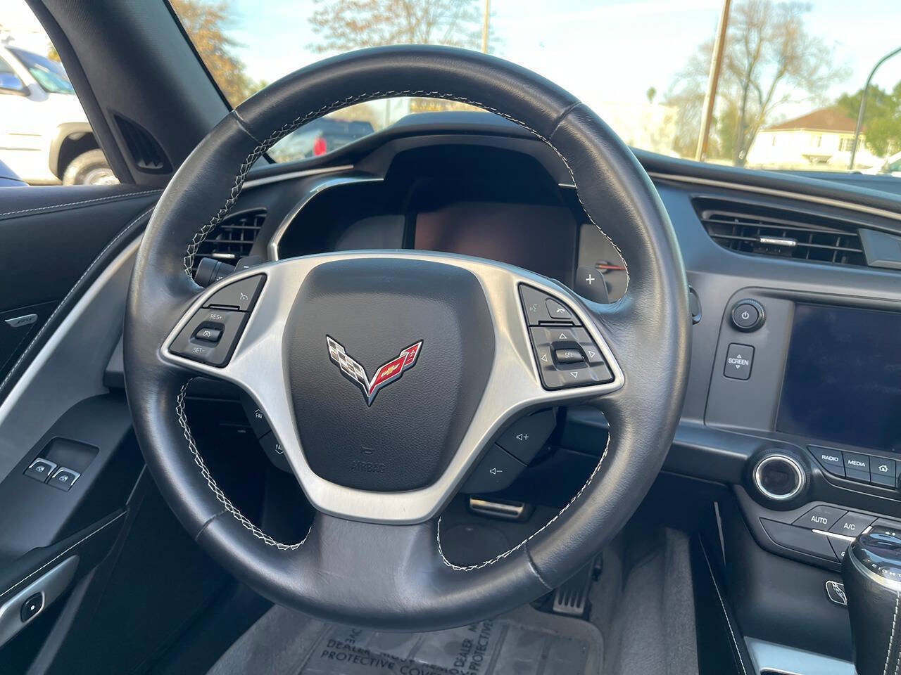 Used 2015 Chevrolet Corvette Stingray 2dr Convertible w/1LT image 59
