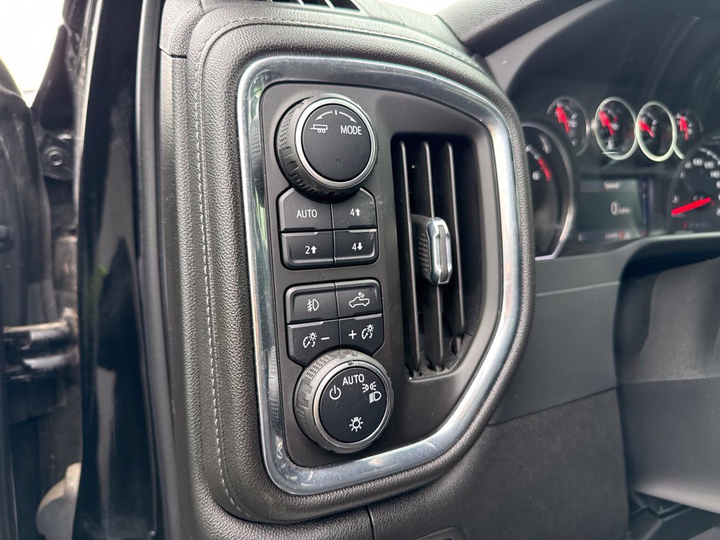 Used 2021 Chevrolet Silverado 1500 LT Trail Boss w/ Bed Protection Package AWD/4WD image 29