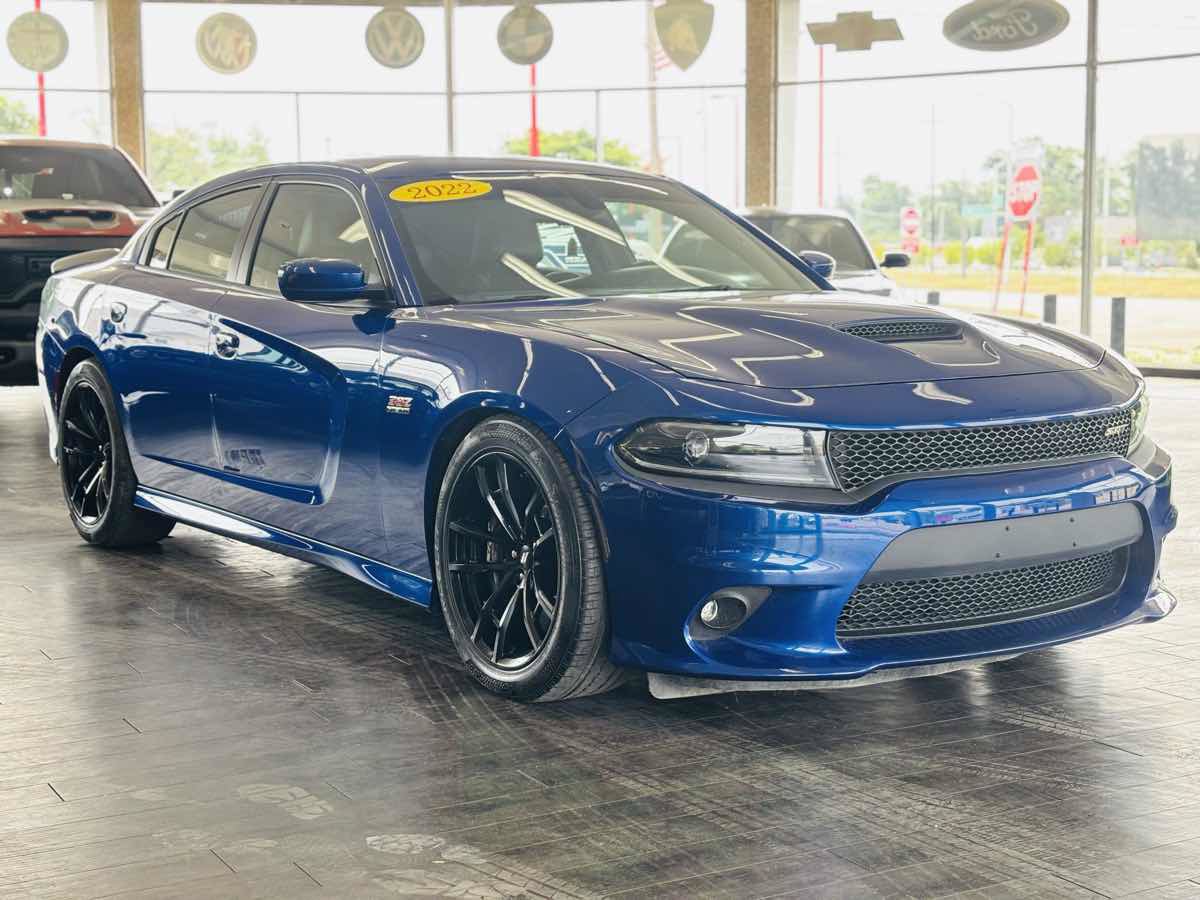 Used 2022 Dodge Charger Scat Pack w/ Dynamics Package RWD image 4