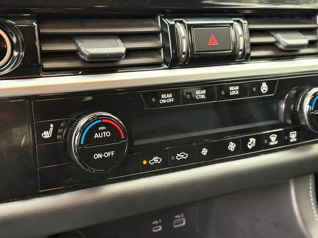 Certified 2024 Nissan Pathfinder SL image 15