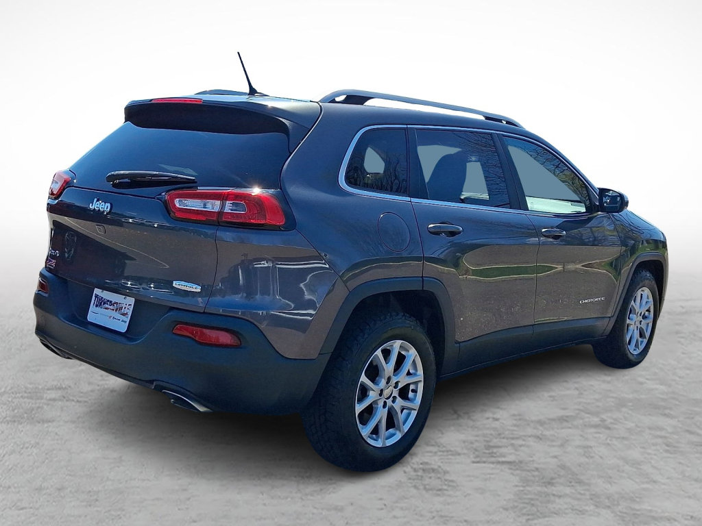 Used 2015 Jeep Cherokee Latitude w/ Comfort/Convenience Group image 5