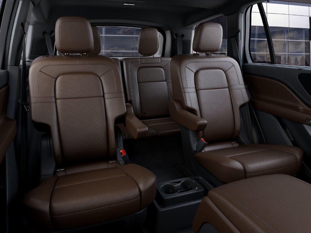 New 2027 Lincoln Aviator Reserve w/ Luxury Package RWD image 11