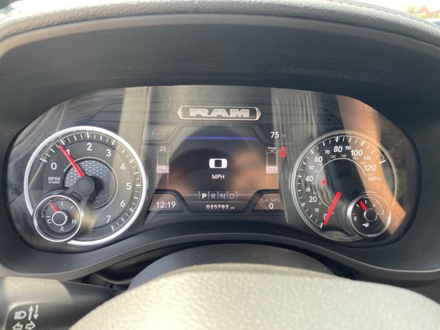 Used 2023 RAM 1500 Laramie AWD/4WD image 12
