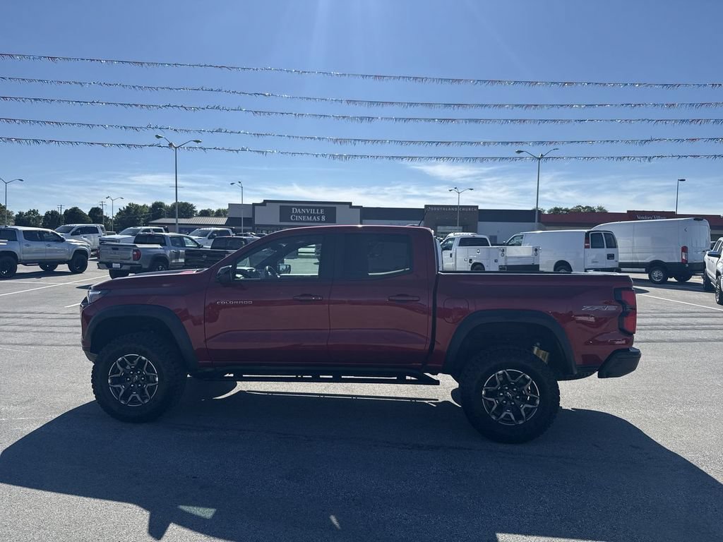 Used 2024 Chevrolet Colorado ZR2 AWD/4WD image 11